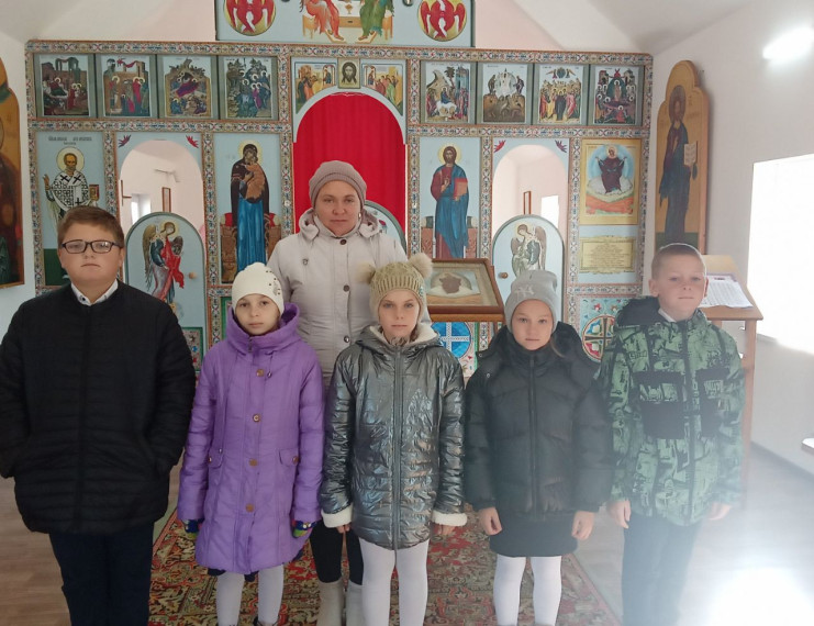 Значимый праздник — Покров Пресвятой Богородицы.
