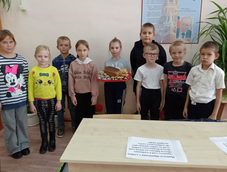 День празднества иконы Божьей Матери «Спорительница хлебов».